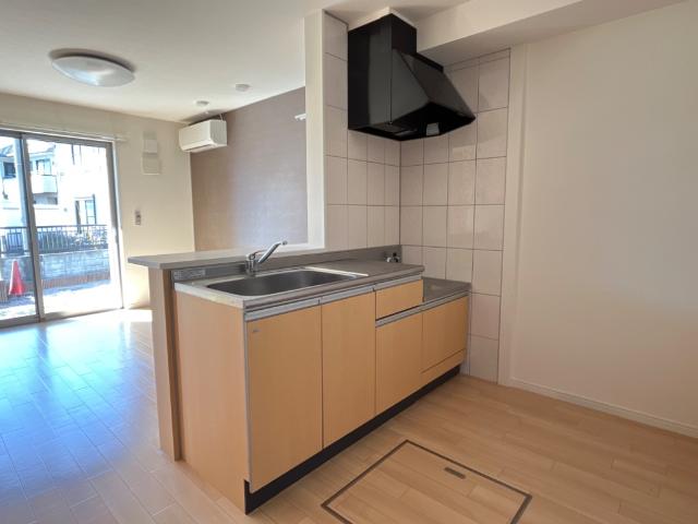 キッチン　キッチン