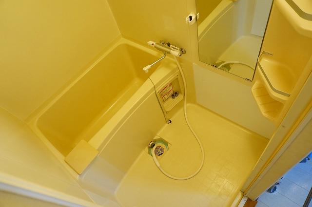 バス・シャワールーム　浴室