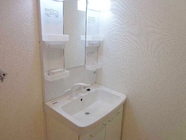 洗面設備　【南向き日当たり良好♪】