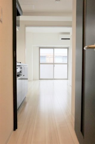 その他設備　室内エアコン付き♪