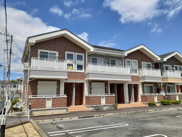 建物外観　外観は落ち着いています