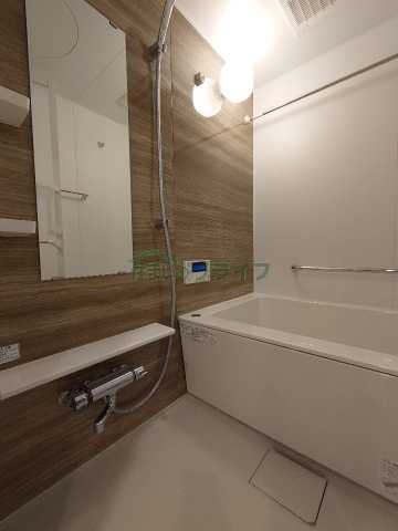 バス・シャワールーム　※参考写真　同タイプ（別部屋）の写真となります。