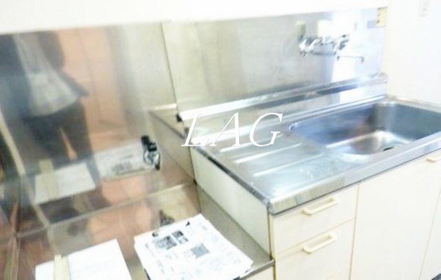 キッチン　キッチンです。