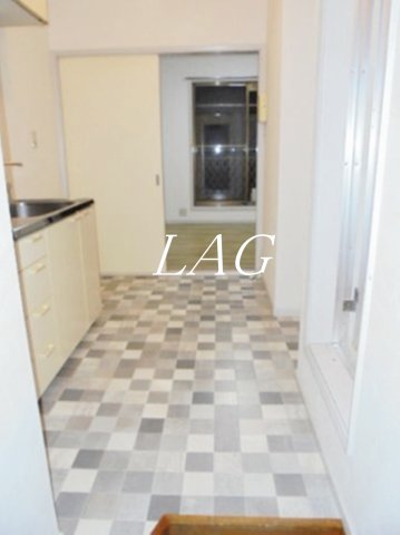 玄関　玄関です。