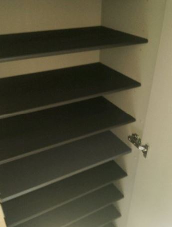 玄関　シューズボックス