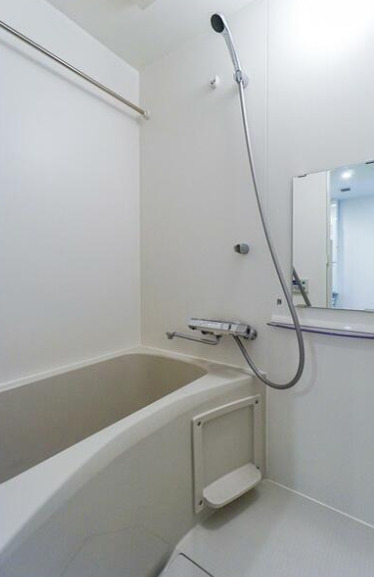 バス・シャワールーム　別部屋の写真を使用しております。