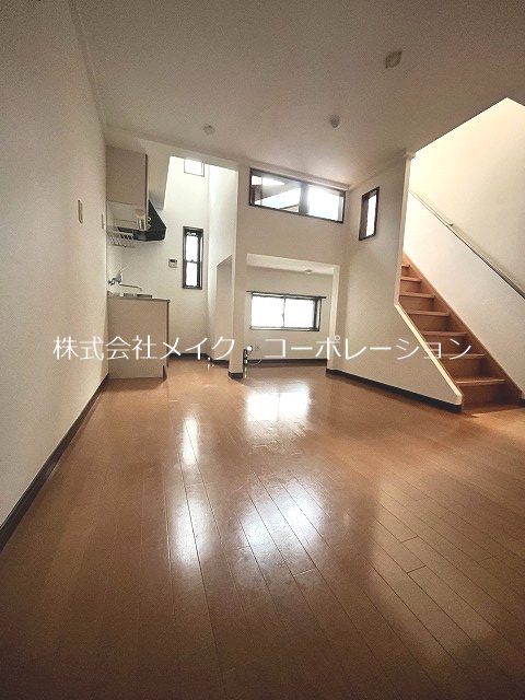 居室・リビング　写真は同型タイプ(現状優先)