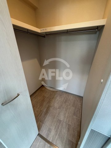 収納　LEGALAND+猫 MIYAKOJIMA　ウォークインクロ