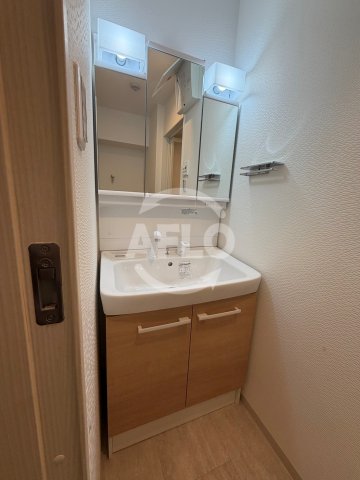 洗面設備　LEGALAND+猫 MIYAKOJIMA　独立洗面台