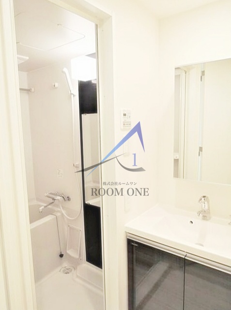 洗面設備　洗面台です。