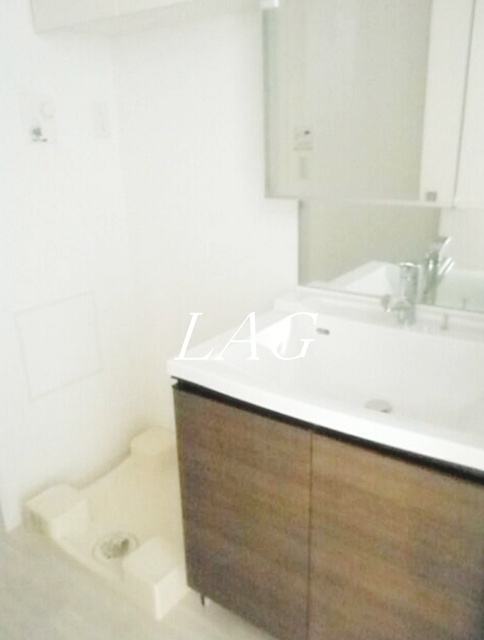 洗面設備　独立洗面台です。