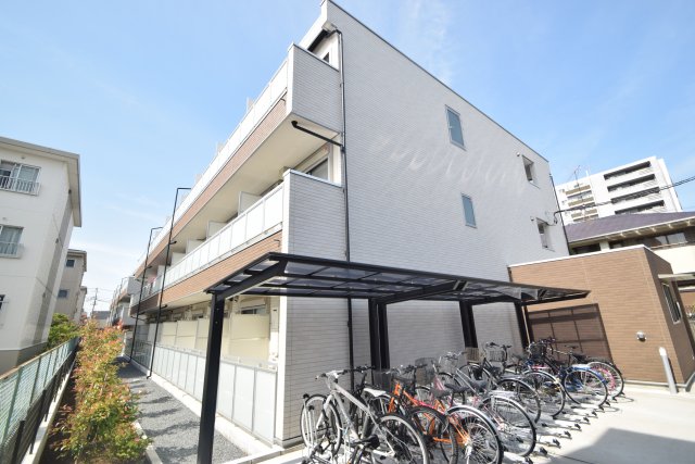 建物外観　外観もきれいです・リブリ・ニソル
