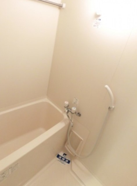 バス・シャワールーム　★ゆったり浸かれる浴槽★