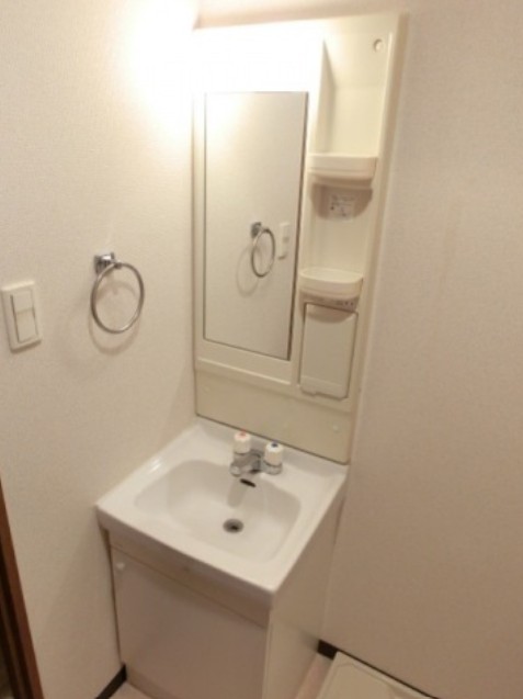 洗面設備　★収納付き、独立洗面台★