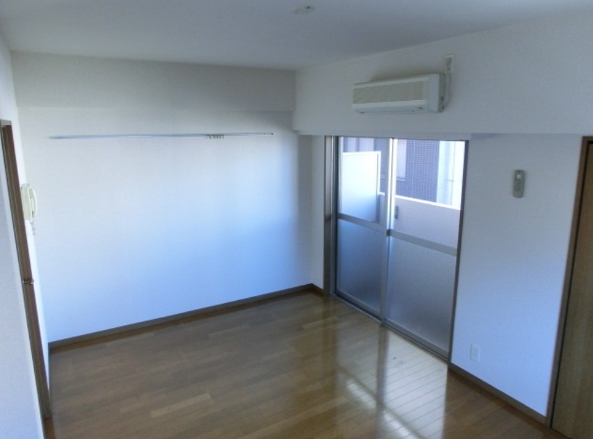 居室・リビング　★広々居室スペース★