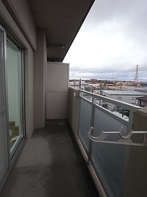 バルコニー　綺麗なトイレ