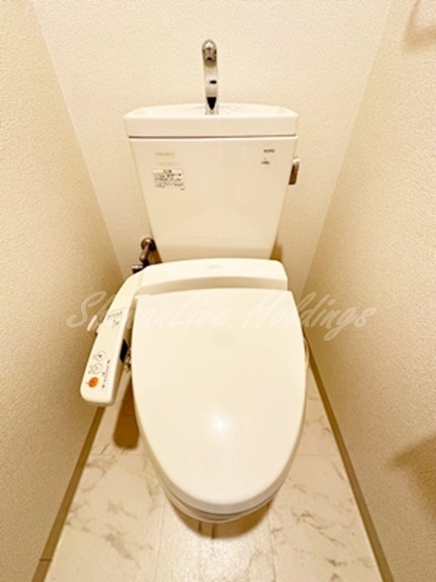 トイレ　トイレ個室♪