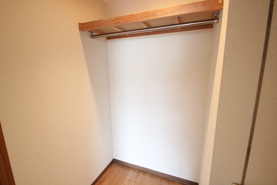 収納　※別部屋の写真です
