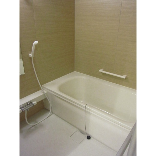 バス・シャワールーム　別の部屋の写真になります