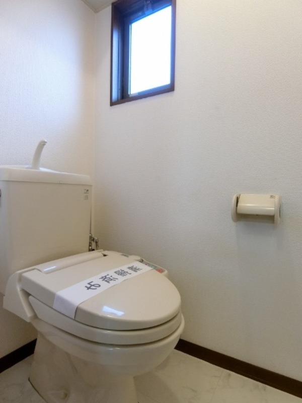 トイレ　図面と現状に相違がある場合には現状を優先