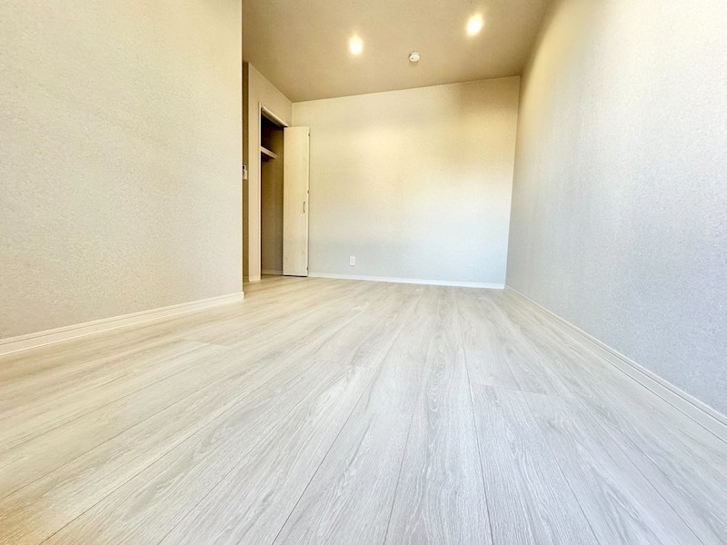 その他部屋・スペース　洋室6.4帖　クローゼット付　エアコン完備