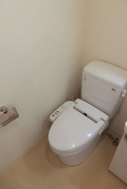 トイレ　ガーデン板橋氷川町  板橋区氷川町