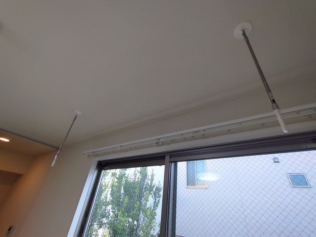 バルコニー　室内物干し