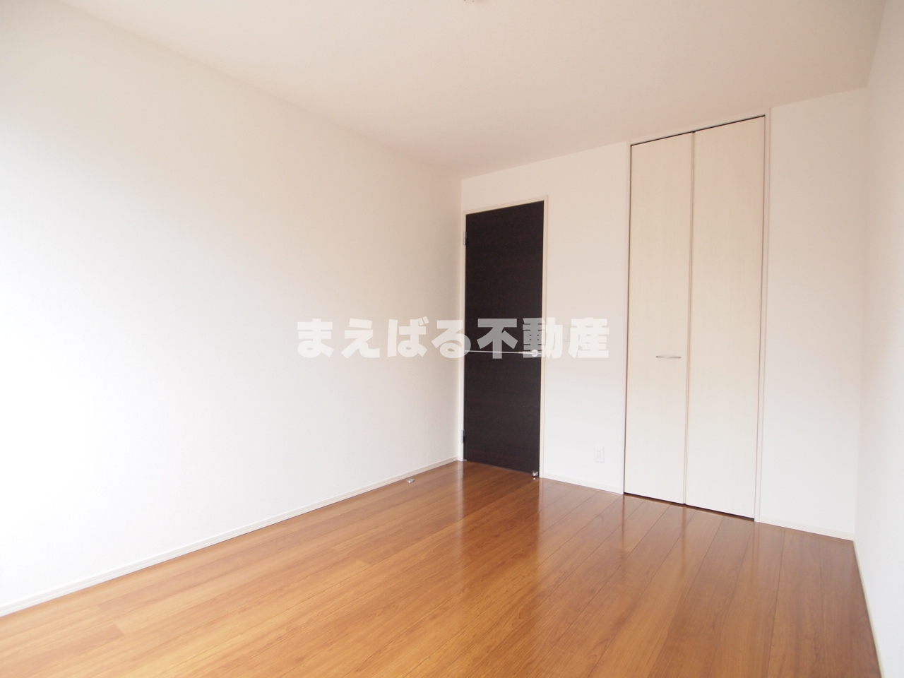 その他　洋室5帖