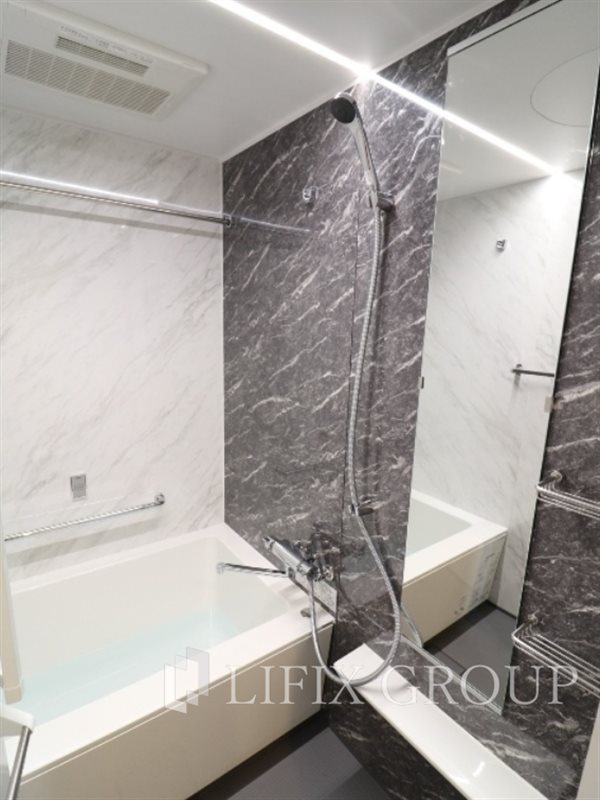 バス・シャワールーム　お風呂