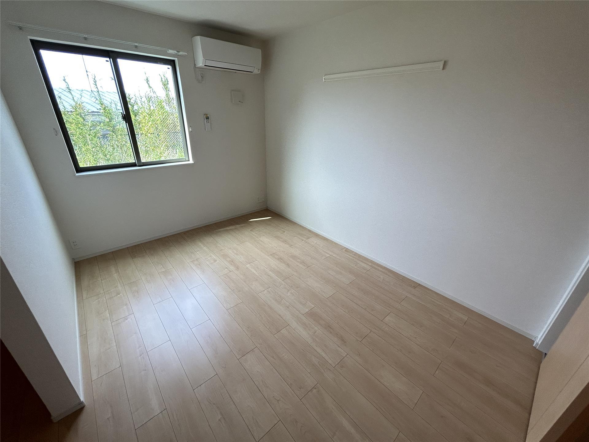 居室・リビング　洋室