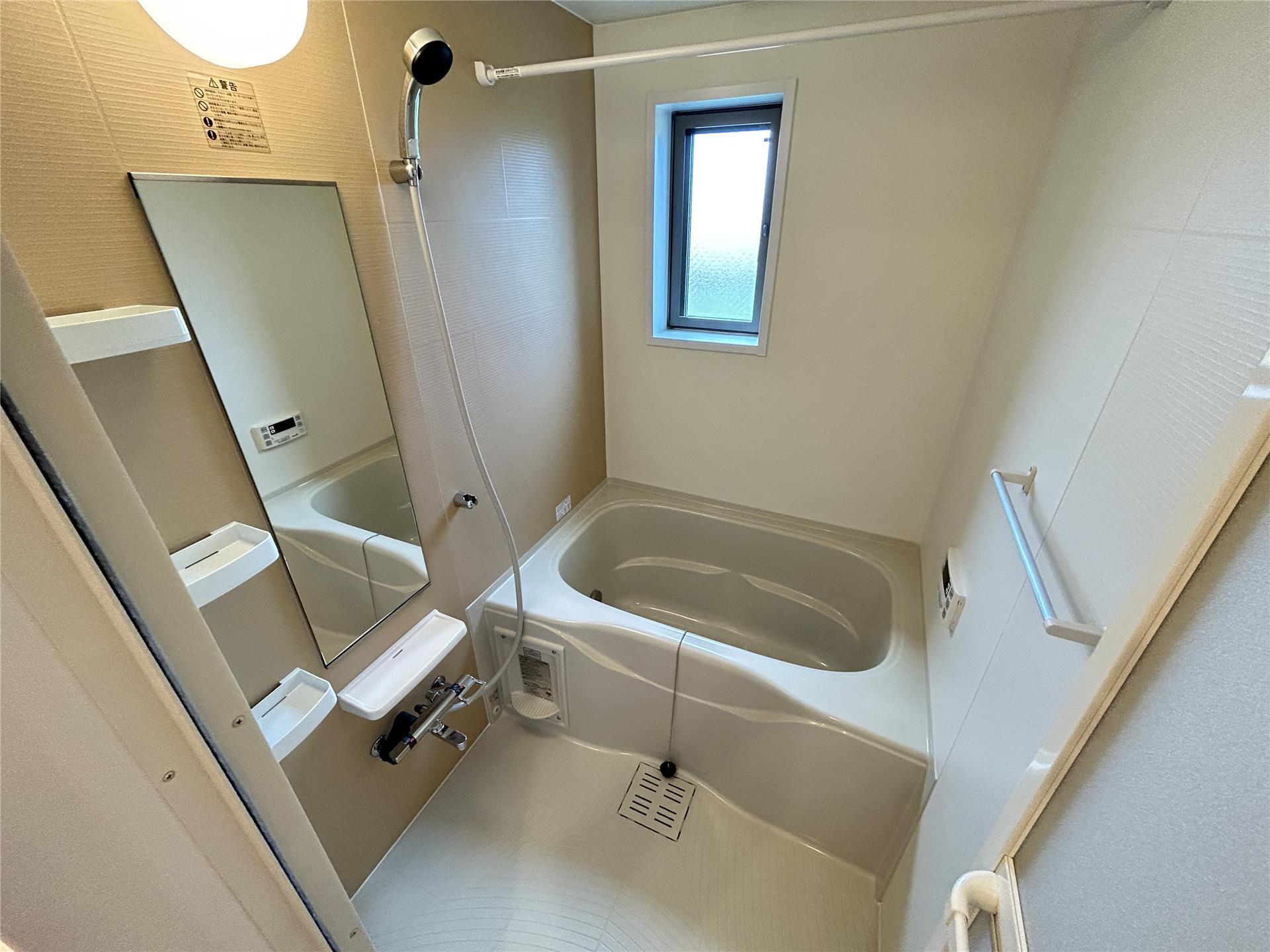 バス・シャワールーム　浴室