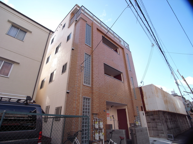 建物外観　宝ハイツ