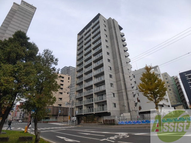 建物外観　札幌市中央区南１０条西「ＬＥＯＮＥ中島公園」