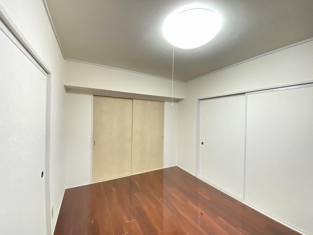 その他部屋・スペース　6帖の洋室です♪収納も有ります☆