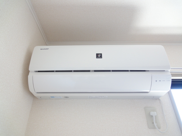 その他設備　エアコンついてます。