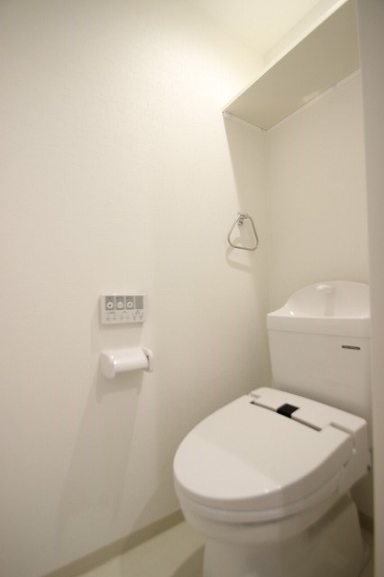 トイレ　同物件別室