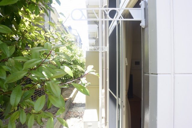 その他　物干し竿あります。