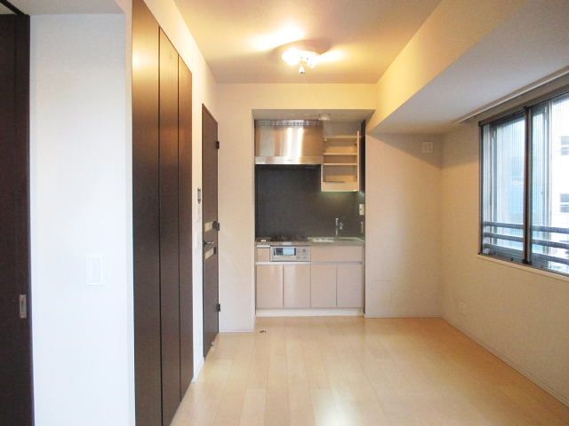 居室・リビング　※別部屋参考写真