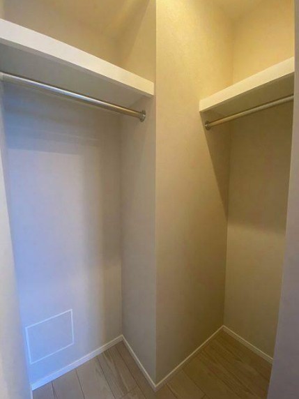 収納　ウォークインクローゼット。