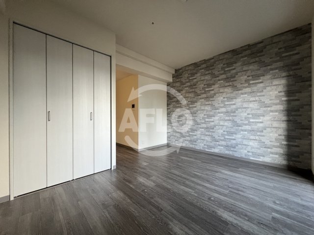 居室・リビング　コンフォリア新梅田　洋室