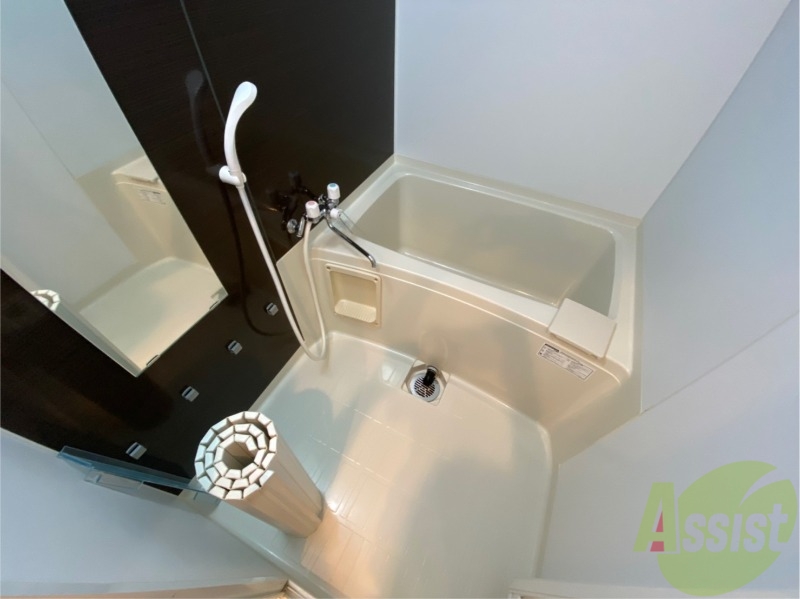 バス・シャワールーム　お風呂です。ゆっくりお風呂につかるのも体に良いですね～