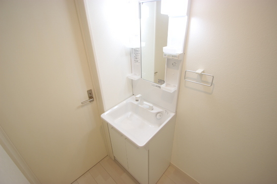 洗面設備　※別部屋の写真です