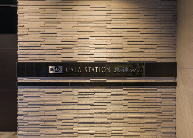 エントランス　清潔なエントランスです