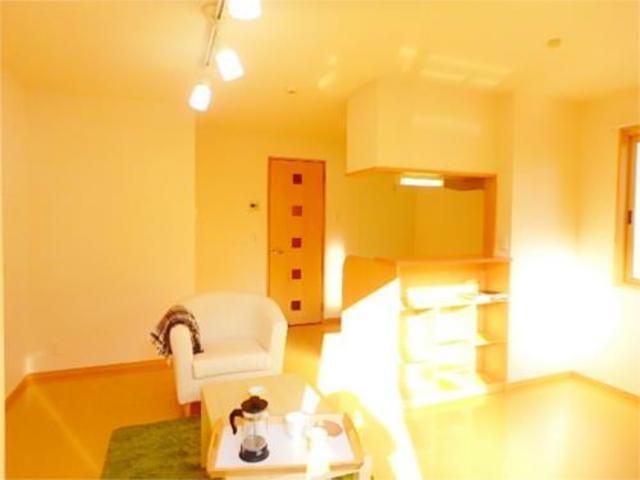 居室・リビング　モデルルームなので家具は撤去します