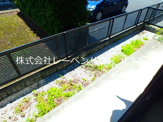 バルコニー　レーベンハウス北本店へ　048-590-5757
