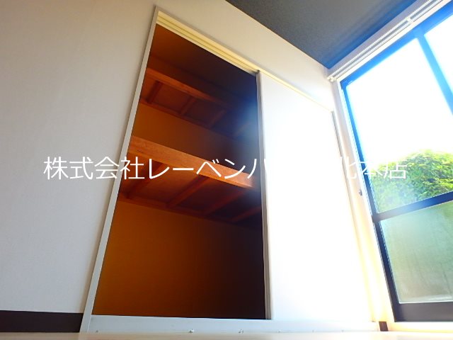 収納　レーベンハウス北本店へ　048-590-5757