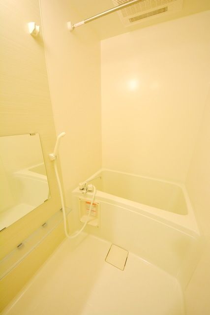 バス・シャワールーム　内装