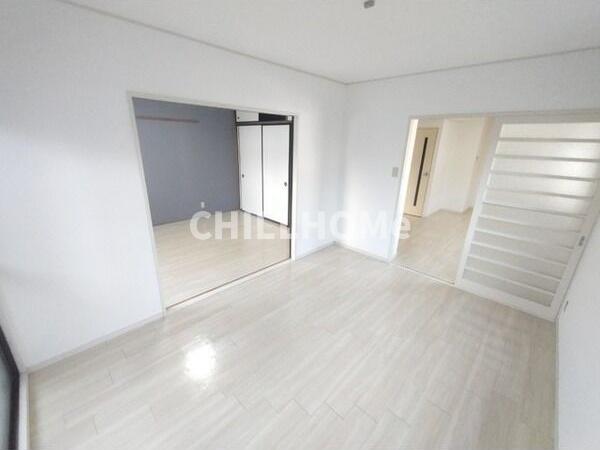 居室・リビング　当社、チルホームのHPもご覧ください(^^)/物件情報多数♪