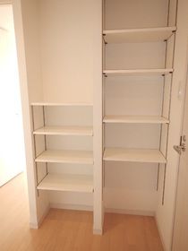 収納　シューズボックス