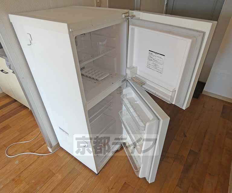 その他設備　冷蔵庫です。